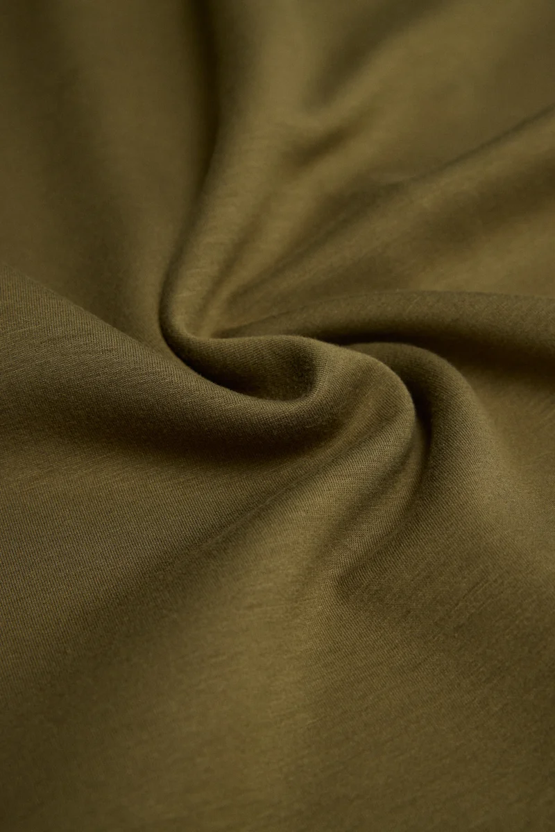 Calça jogger fluida verde - Image 6