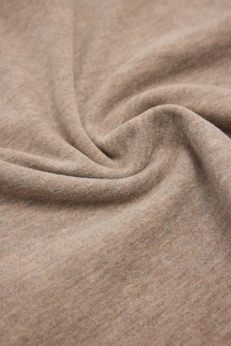 Camisola térmica castanha com detalhe de nó lateral - Image 3