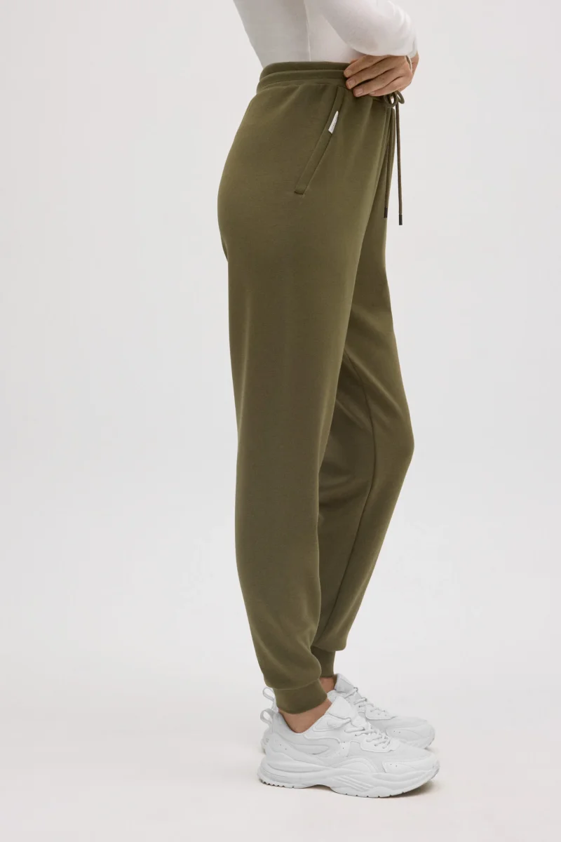 Calça jogger fluida verde - Image 3