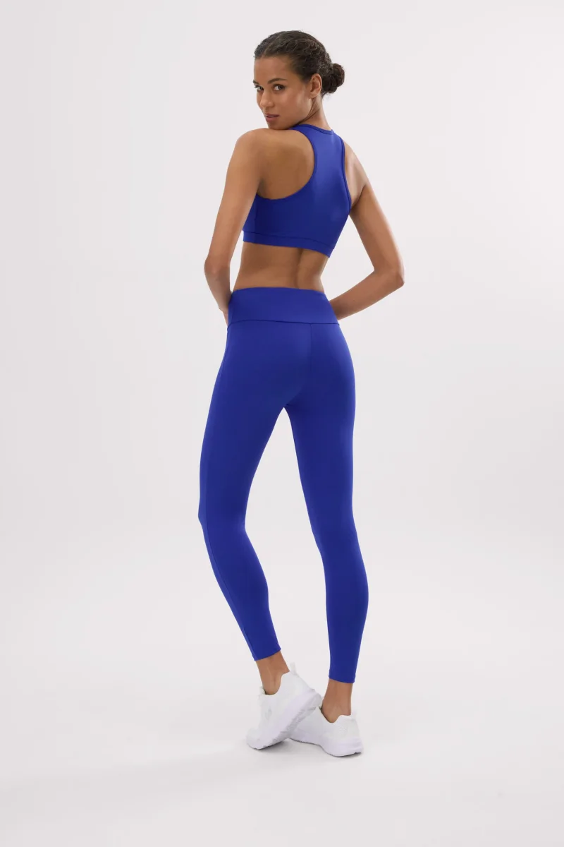 Leggings esportivas azul-elétrico de cintura alta com toque de algodão. - Image 5