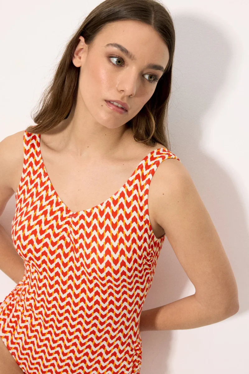 Maiô modelador em micropiqué com estampa coral, tamanho B - Image 8