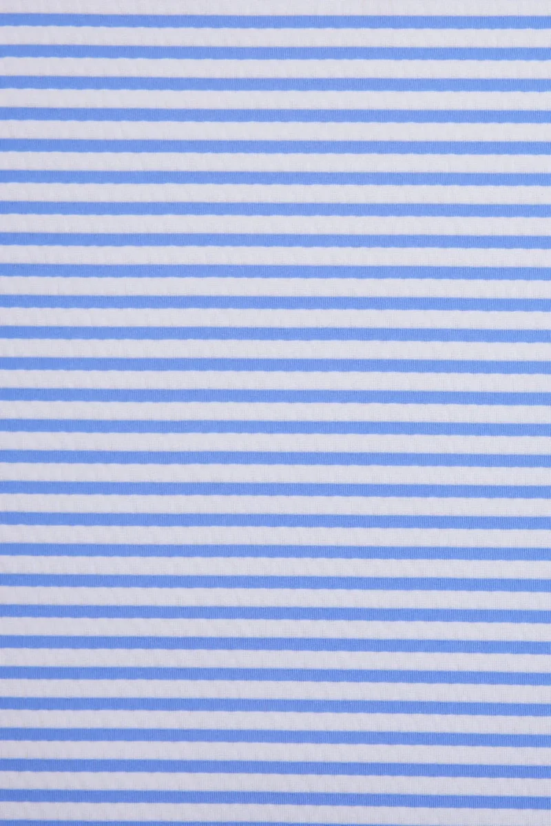 Maiô triquíni listrado azul com textura com detalhes em crochê - Image 7